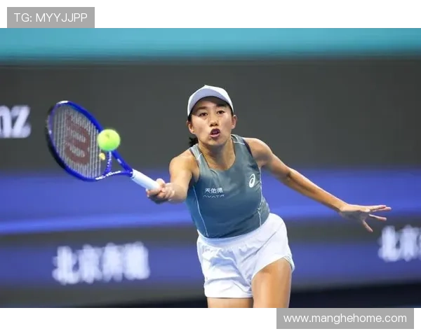 张帅逆转扎哈洛娃迎来中网女单开门红 晋级次轮展现强大韧性